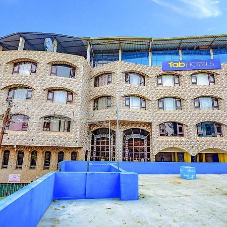 Fabhotel Khems Shoram Palace Road Уті Екстер'єр фото