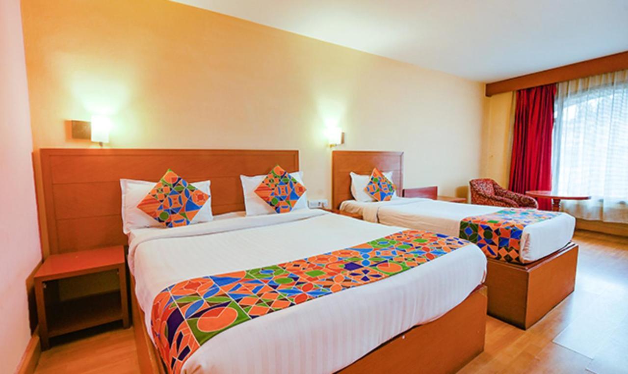 Fabhotel Khems Shoram Palace Road Уті Екстер'єр фото