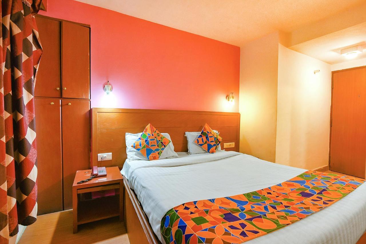 Fabhotel Khems Shoram Palace Road Уті Екстер'єр фото