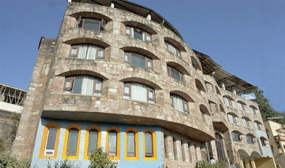 Fabhotel Khems Shoram Palace Road Уті Екстер'єр фото
