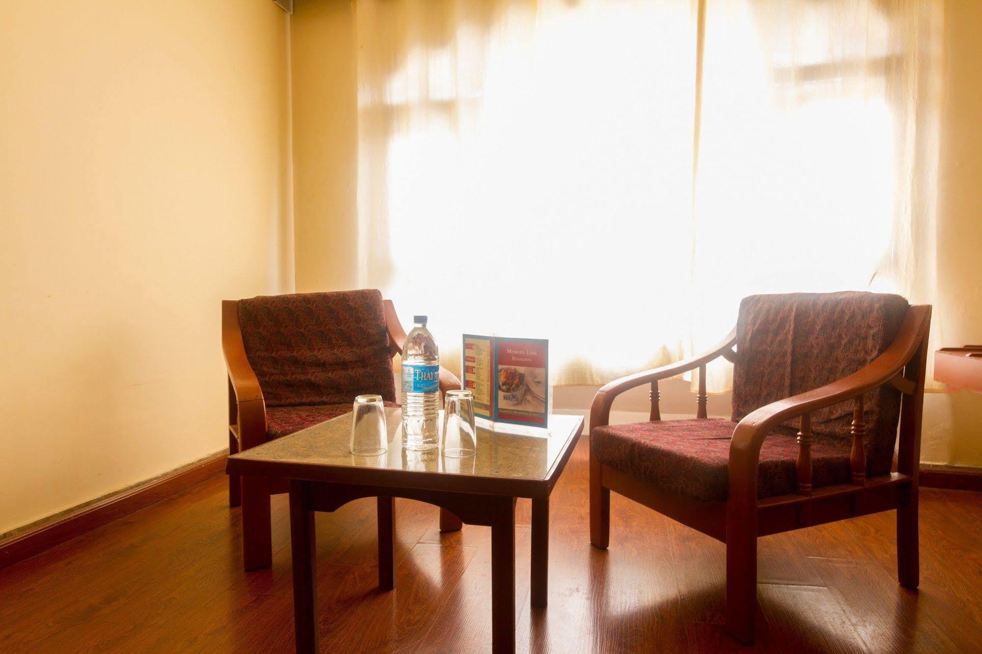 Fabhotel Khems Shoram Palace Road Уті Екстер'єр фото