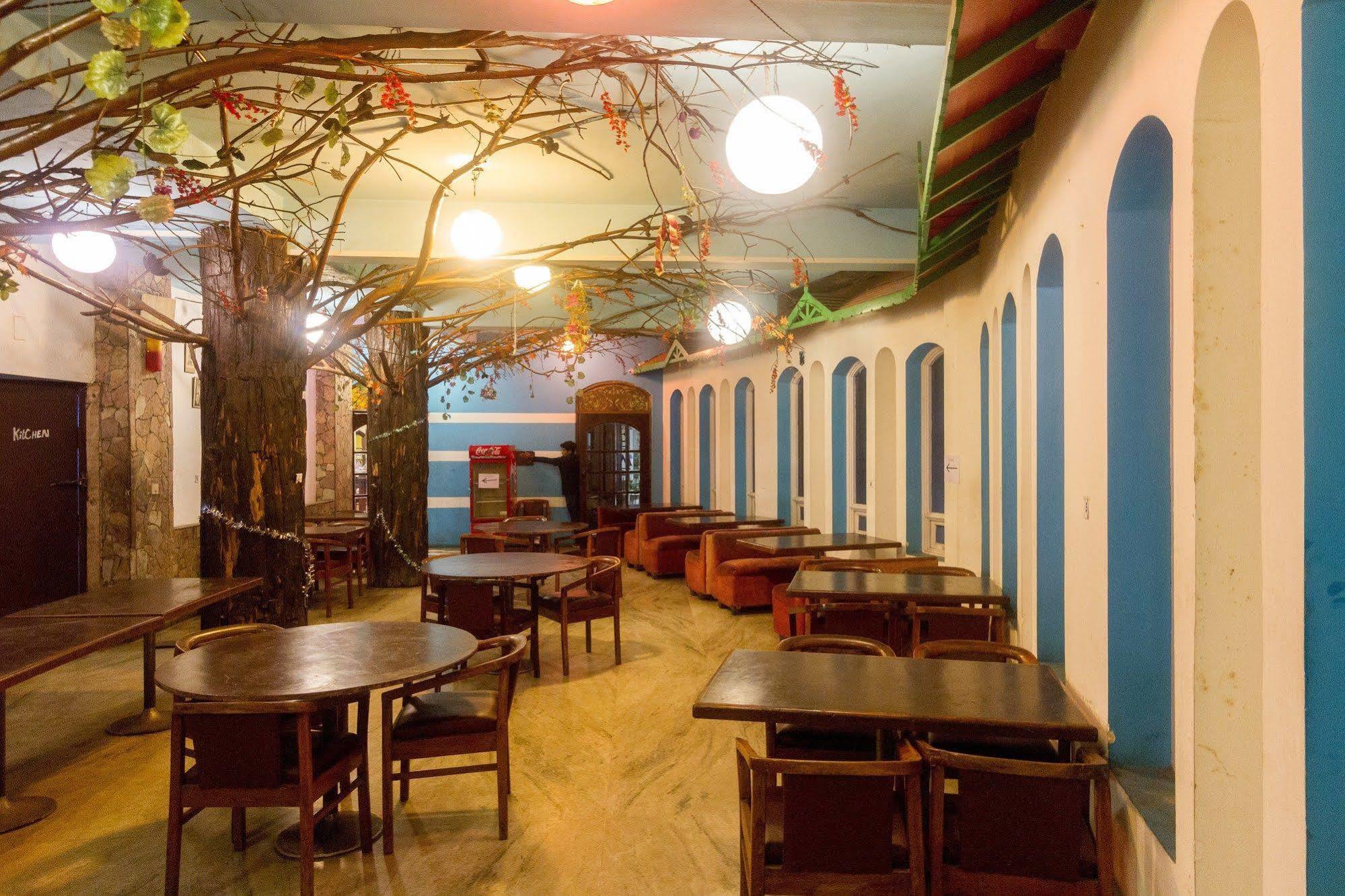 Fabhotel Khems Shoram Palace Road Уті Екстер'єр фото