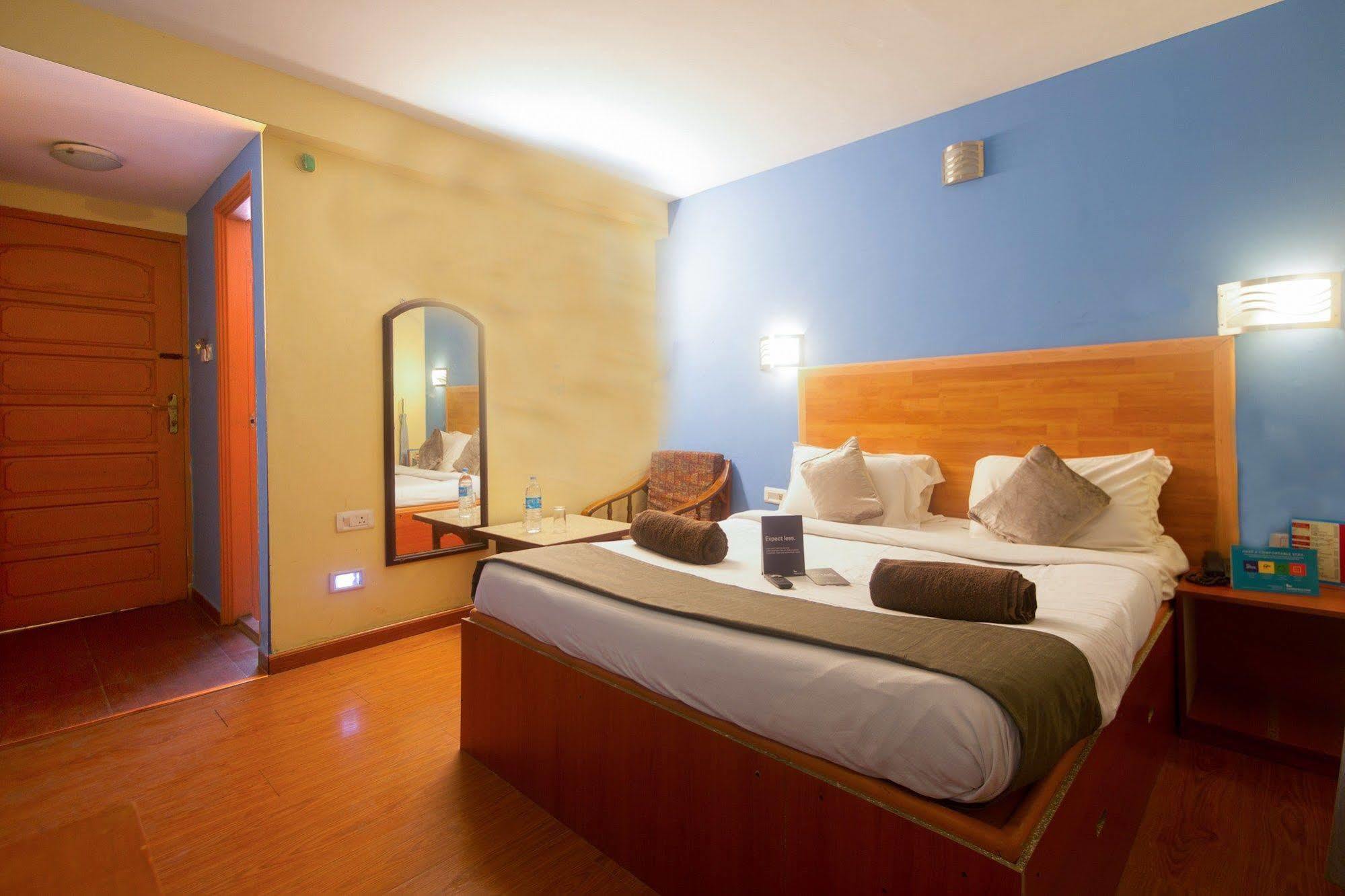 Fabhotel Khems Shoram Palace Road Уті Екстер'єр фото